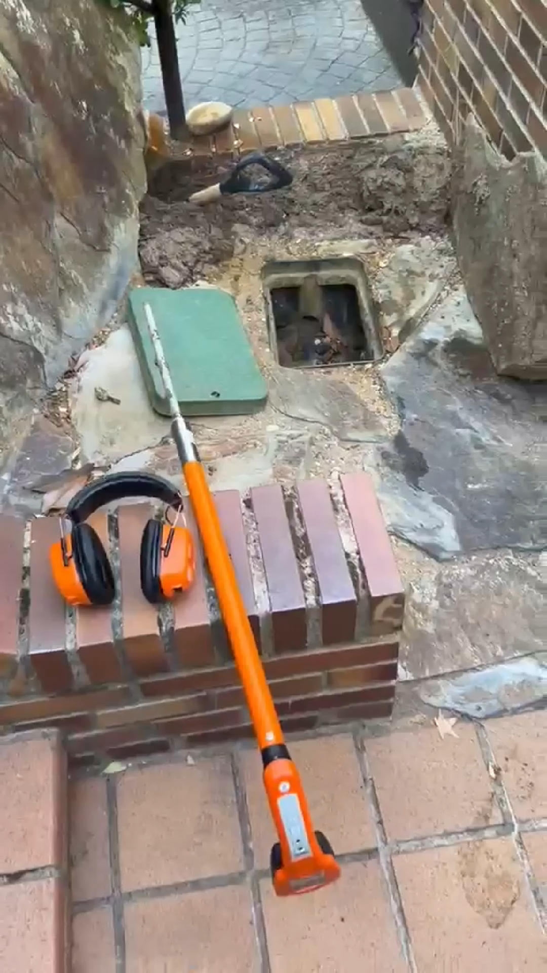 Detector de fugas de agua en tuberías enterradas: Guía para encontrar y reparar sin obras
